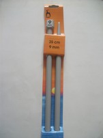 003582